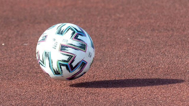 這迫使巴薩 這迫使巴薩