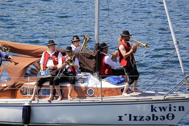 替补登场 替补登场