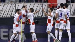 标晚：以曼联为首的球队反对英超引进工资帽，认为会影响欧战成绩.